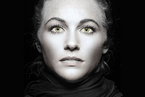 Beauty portrait photographer Oakland